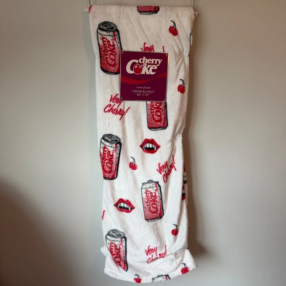 New Coca-Cola 60x70 Cherry Coke Oversized Throw Blanket Fangs Soda Halloween